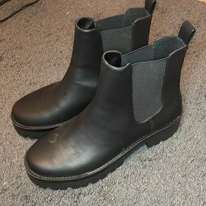 BP.  ⭐️ NWOT ⭐️ Chelsea Boots